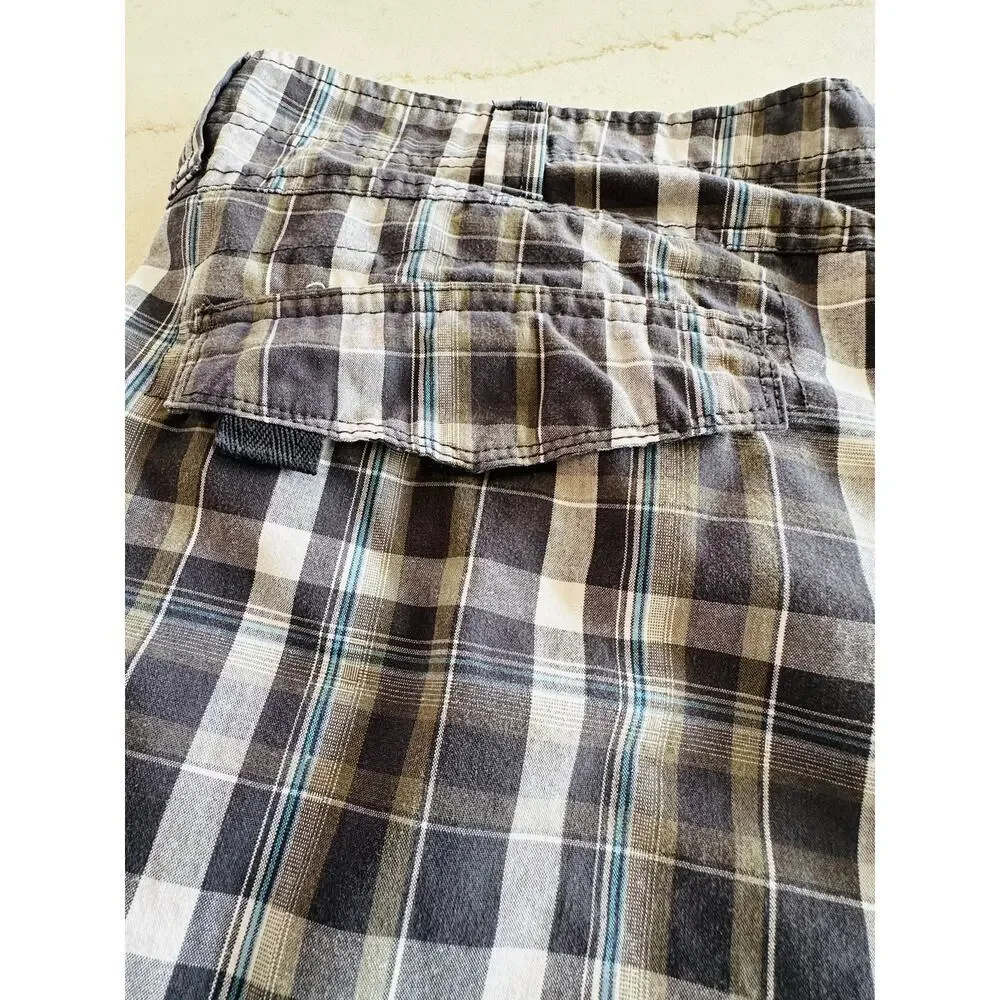 Wrangler Men’s Cargo Utility Shorts Plaid Blue Green Size 38